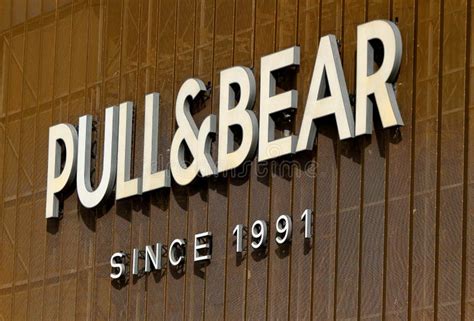 pull and bear alameda|Pull&Bear